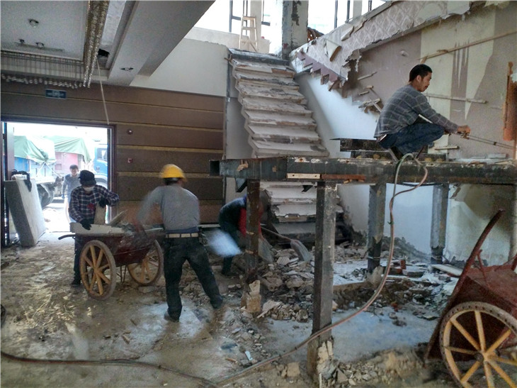 成都專業拆除團隊拆除隊伍工人