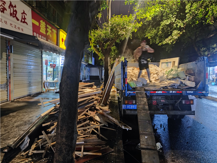 成都店鋪商鋪拆除公司武侯區(qū)燃燈寺美容店鋪拆除案例尚美生活