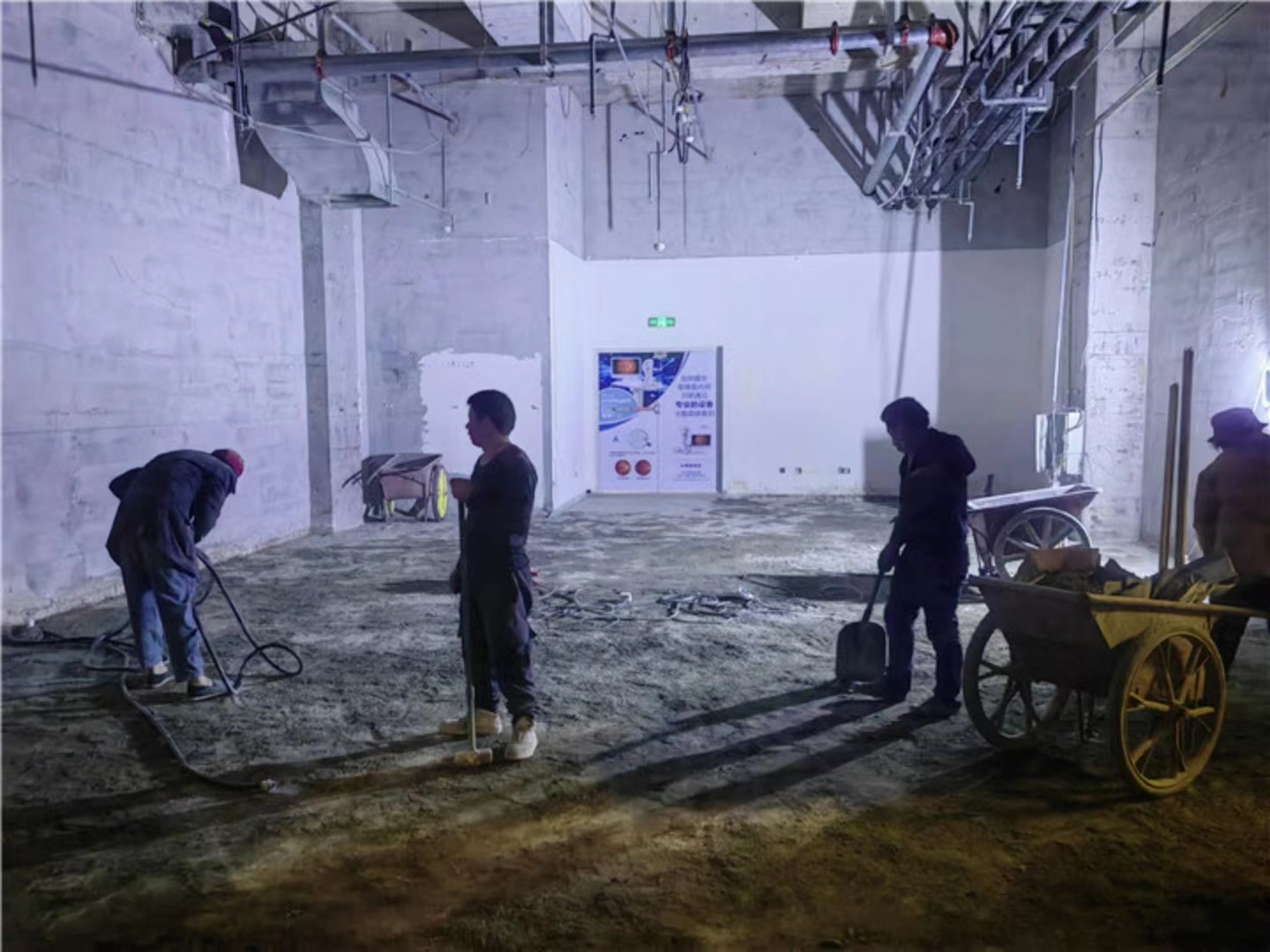 成都商場(chǎng)拆除|成華區(qū)餐廳120平拆除還原清水-專業(yè)拆除公司 